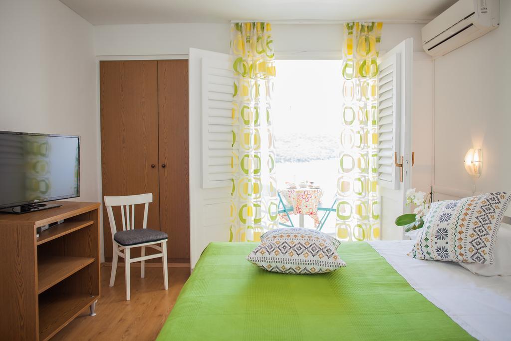 Hana Home - Apartments Tisno Exterior foto