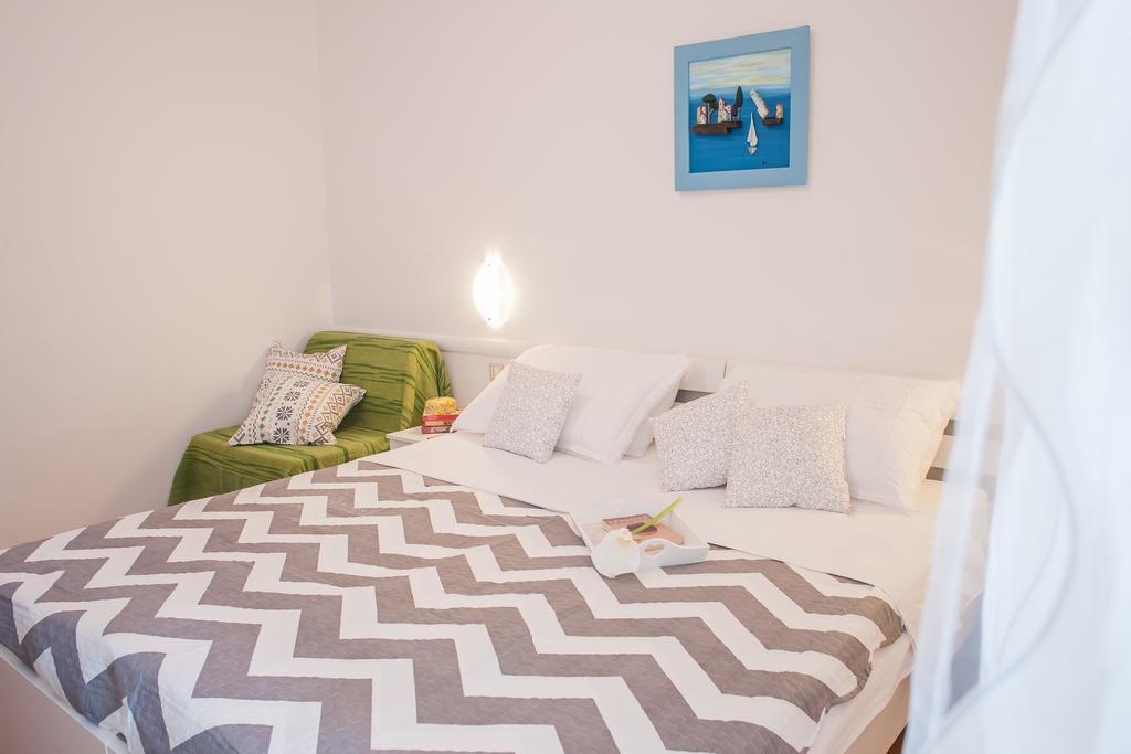 Hana Home - Apartments Tisno Exterior foto