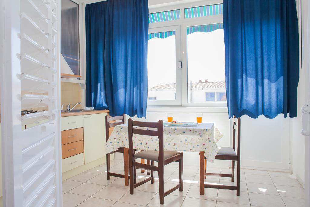 Hana Home - Apartments Tisno Exterior foto