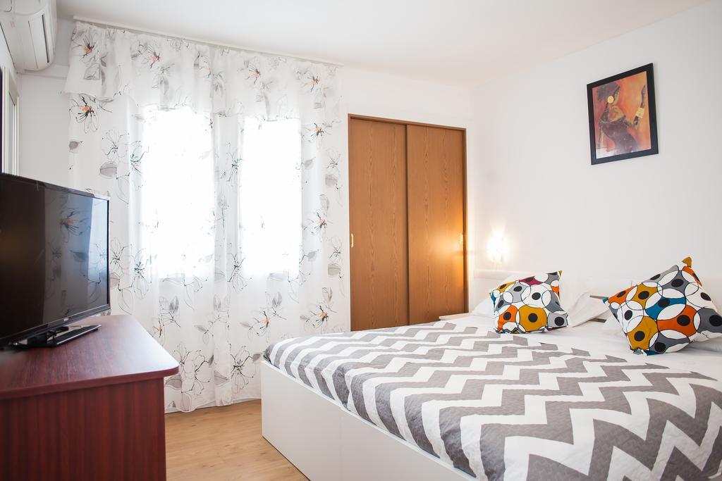 Hana Home - Apartments Tisno Exterior foto