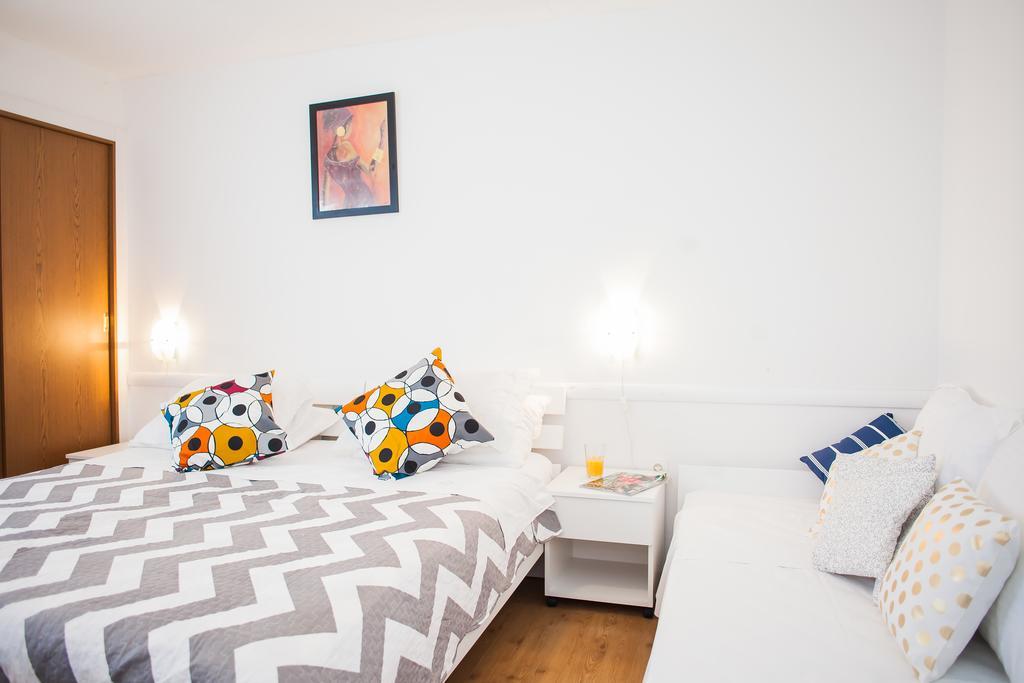Hana Home - Apartments Tisno Exterior foto